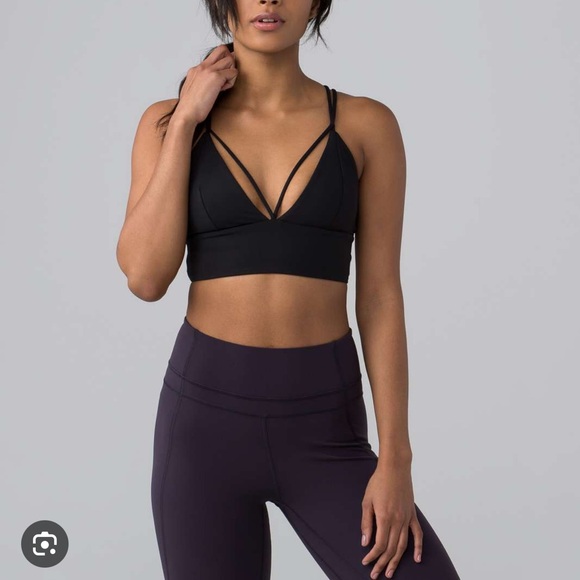 lululemon athletica Pushing Limits Black Strappy Sports Bra - size 4 - Picture 1 of 5
